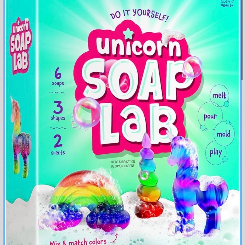 Dan&Darci Unicorn Soap Lab Craft Kit NWT